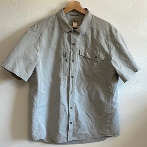 LL BEAN MENS LARGE GRAY HIKING FISHING BUTTON DOWN SHIRT
